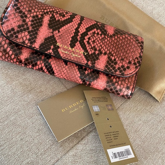 Burberry continental wallet - Picture 8 of 11